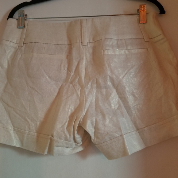 Short - Picture 3 of 3